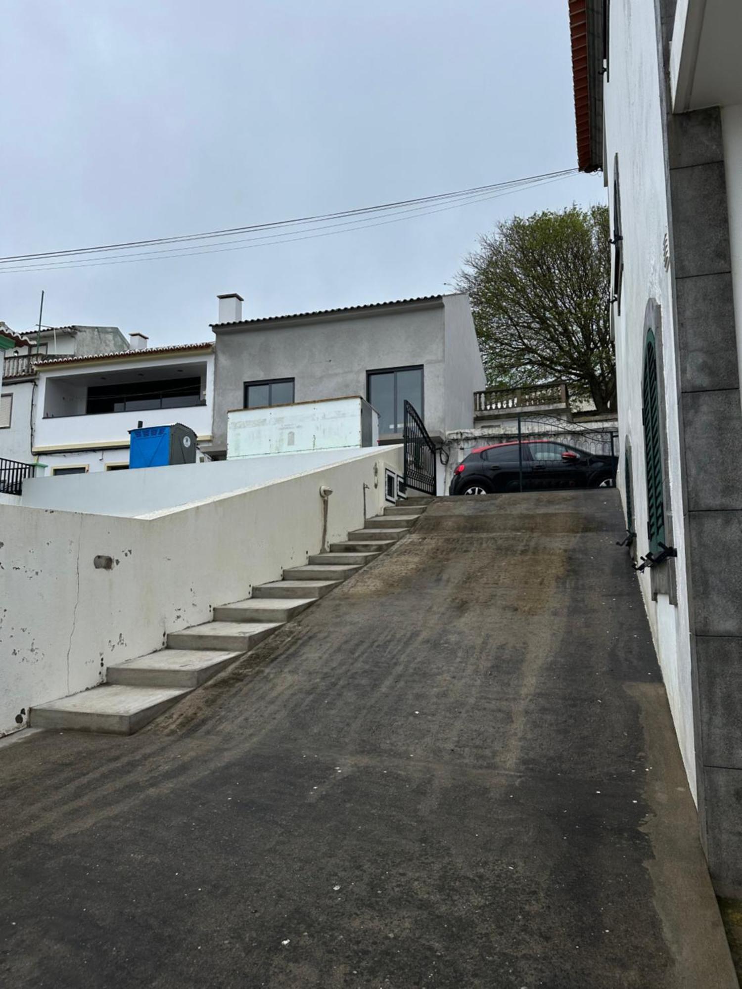 Alojamento Vila Flor Praia da Vitoria Ngoại thất bức ảnh